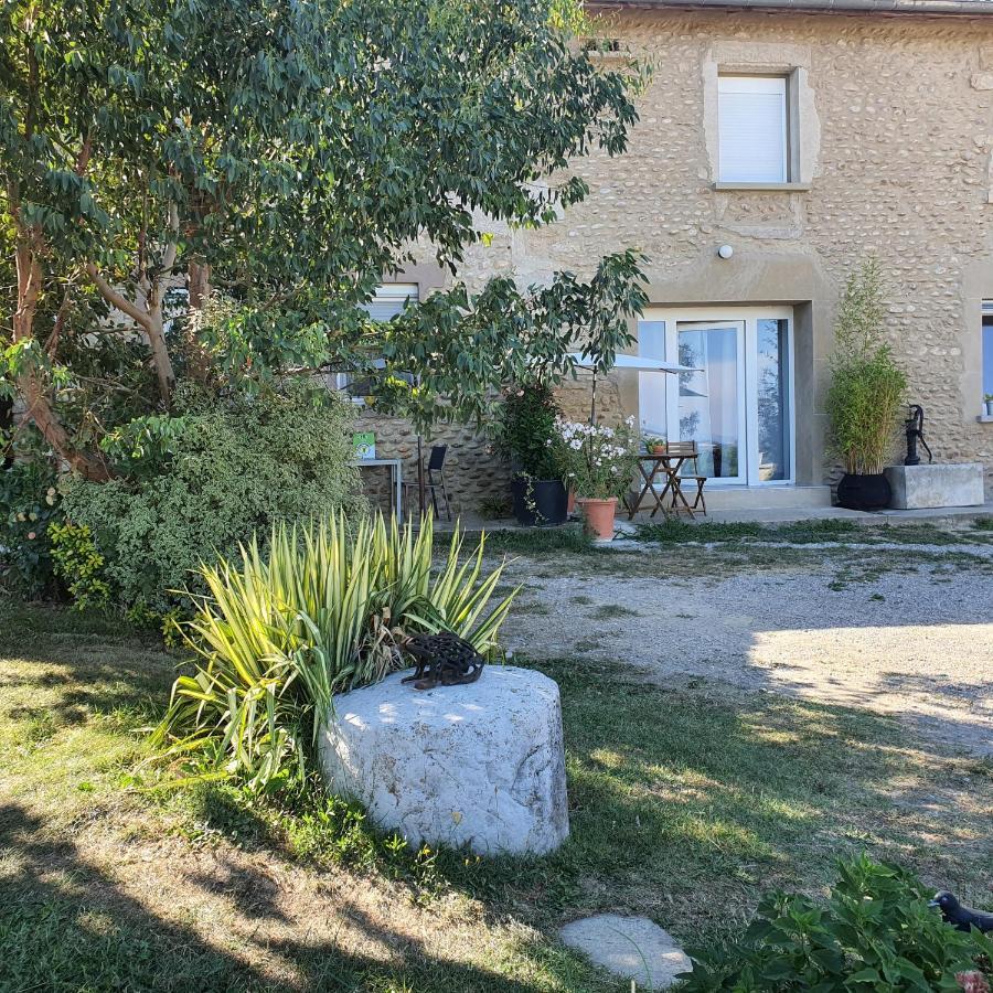 Figuets 3 Daire Chateauneuf-de-Galaure Dış mekan fotoğraf